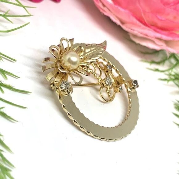 ⚜️VINTAGE Golden Garden Brooch With Pearl Daisy - Picture 5 of 10
